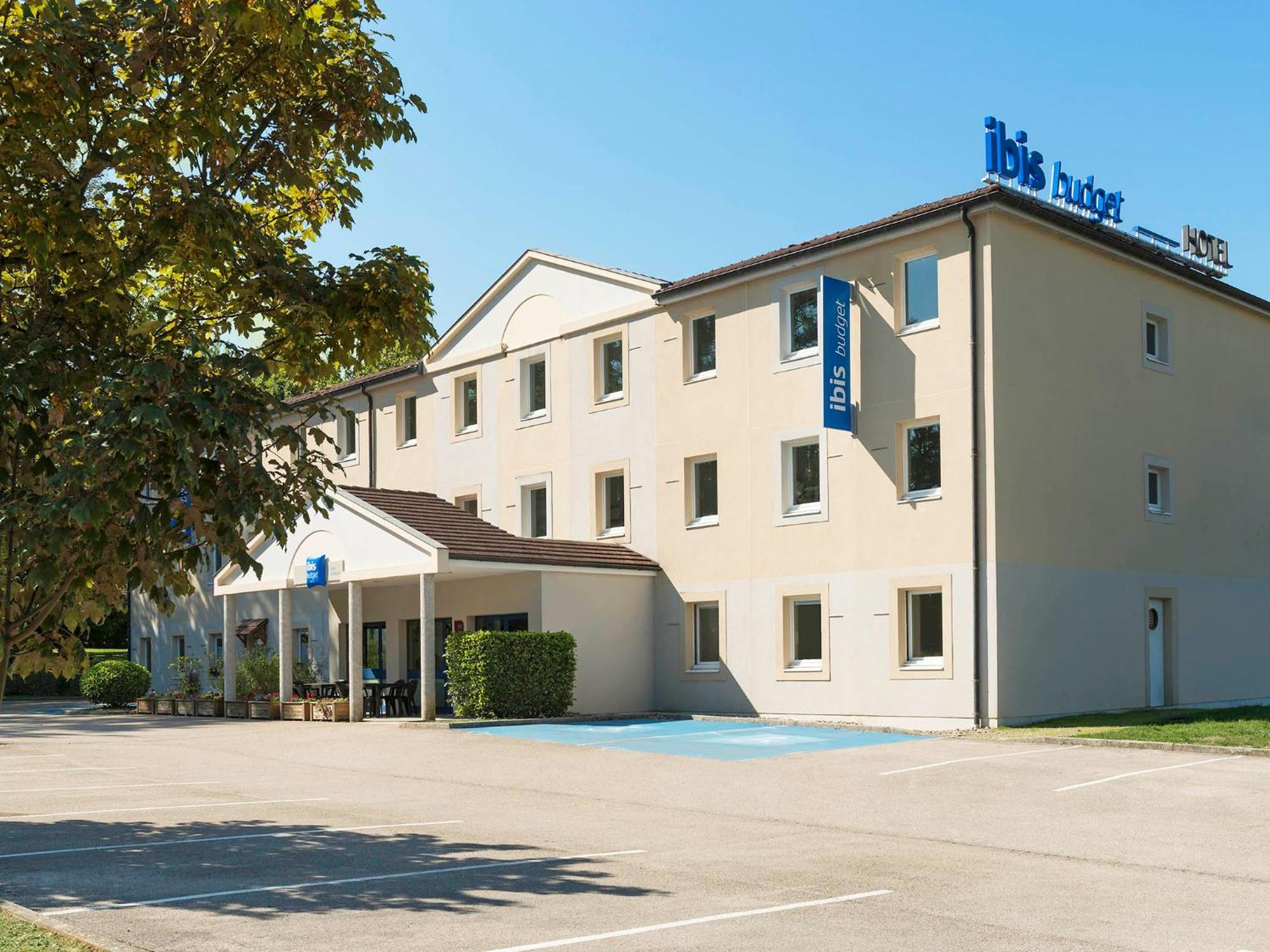 Ibis Budget לונס-לה-סונייה מראה חיצוני תמונה